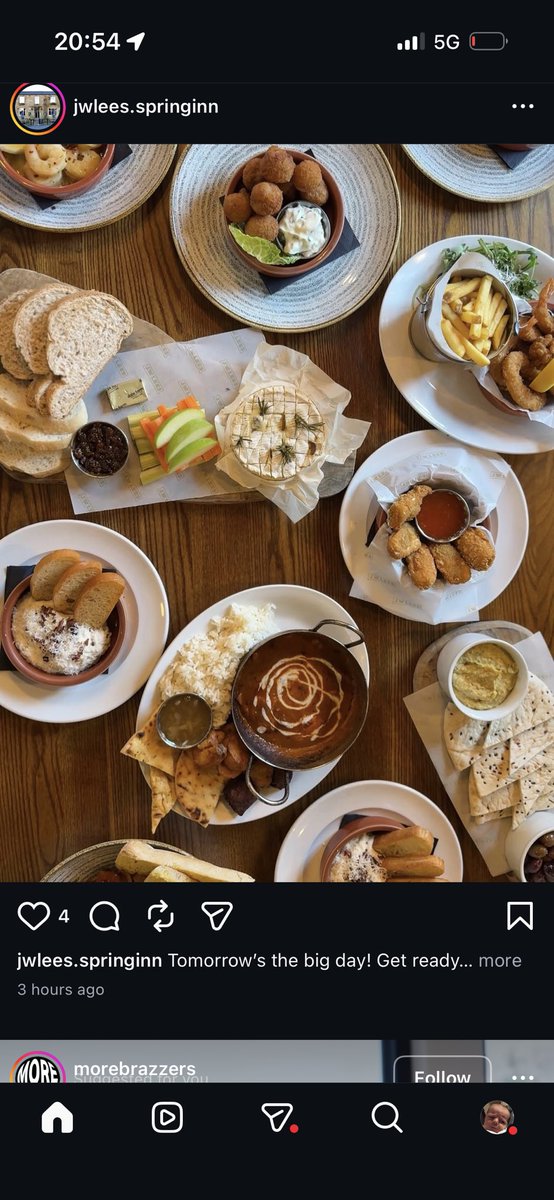 The Blue Bell tweet media