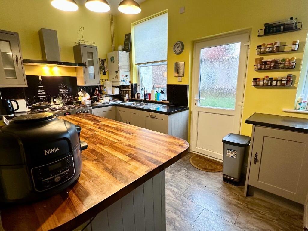 Hunters Estate Agents Blackpool tweet media