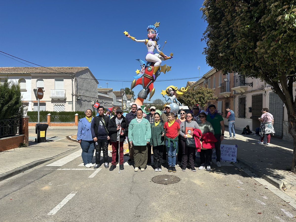 Falla Avda. de Selgas tweet media