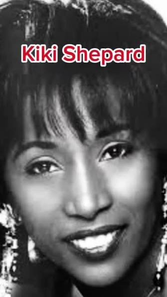 A Rae With Words tweet media