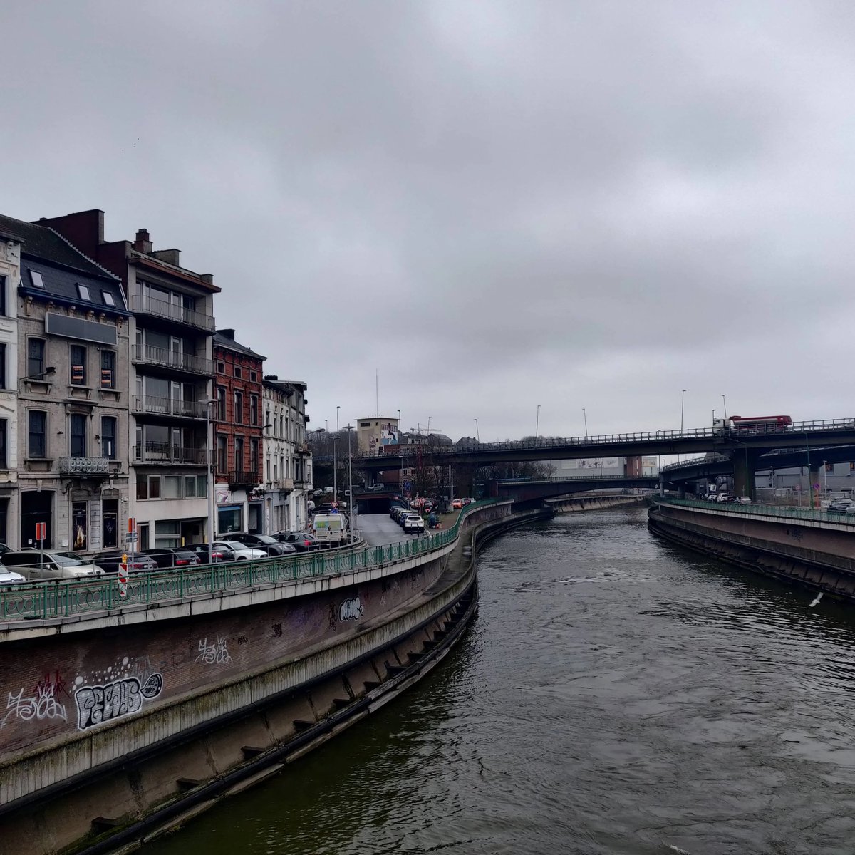 Alex Logan tweet media