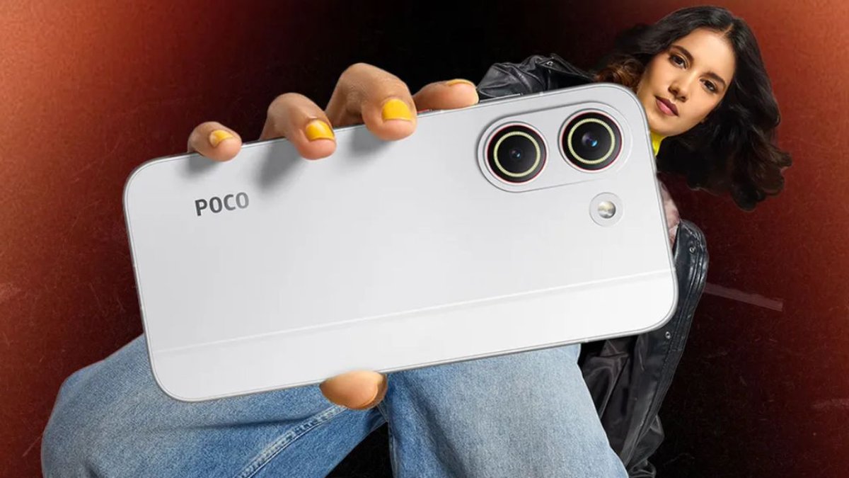 _techibee's tweet image. POCO is about to shake the market again!

Starting around ₹35K–₹42K - this could be a beast killer!

Launching TODAY in India 

Would you pick this over flagship phones?

#POCO #PocoX8Pro #SmartphoneLaunch #TechIndia
