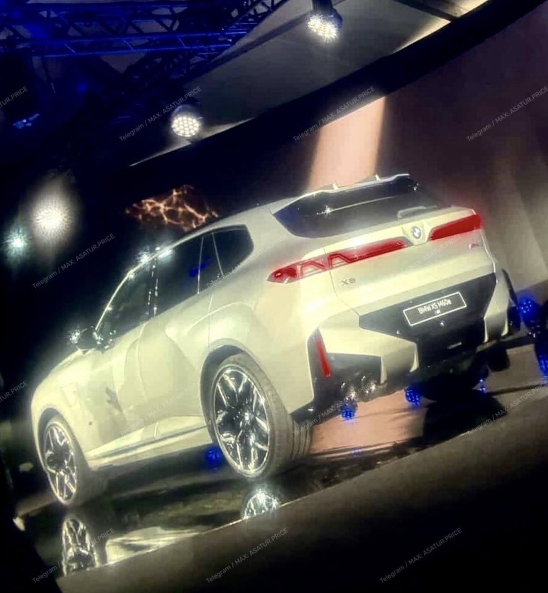 CarsInPixels tweet media