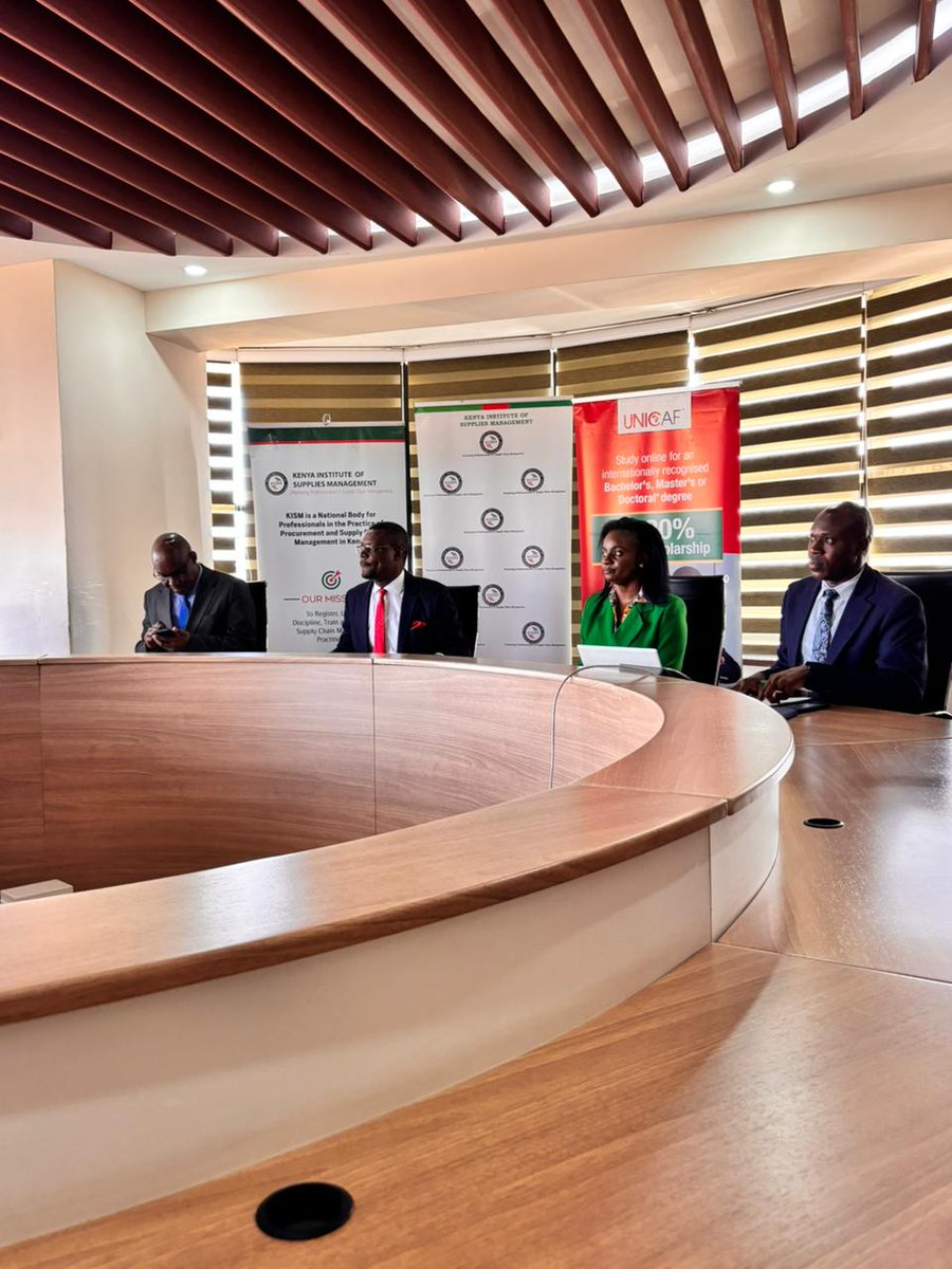 Unicaf Scholarships tweet media