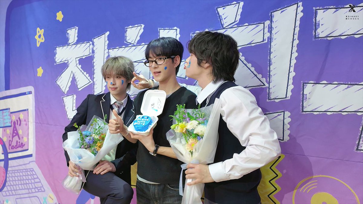 Xdinary Heroes tweet media