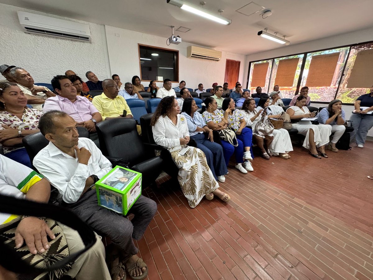 Secretaría de Educación tweet media