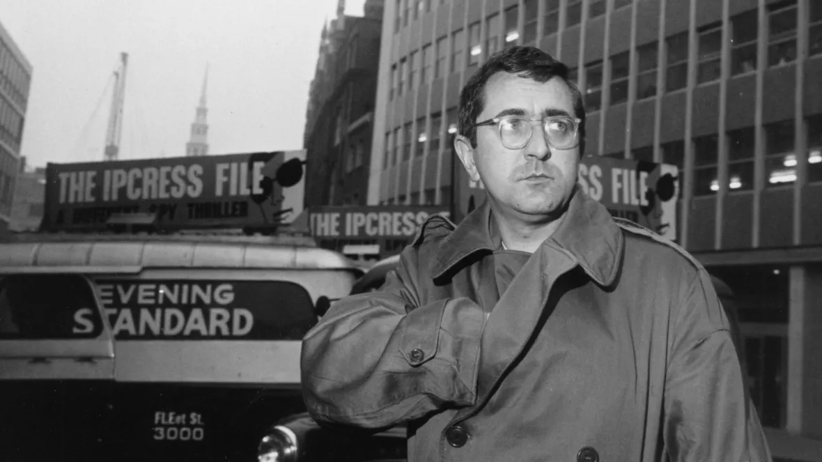 BondorNothing's tweet photo. Farewell to the man who brought us #TheIpcressFile. Author #LenDeighton has passed away at 97. He even gave #MichaelCaine cooking lessons for the film. Rest in peace. https://t.co/nebAhbdSRu