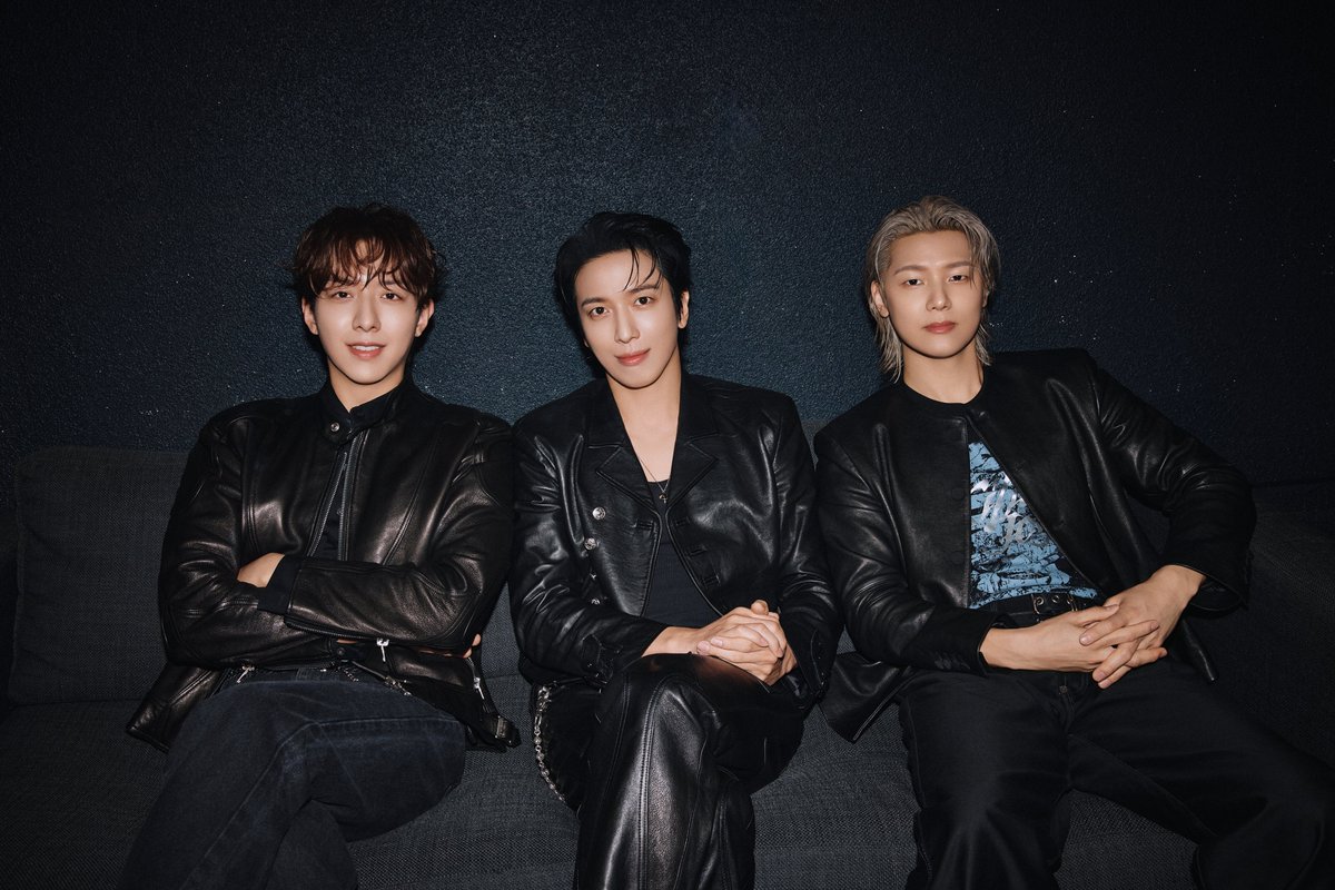 정용화 tweet media