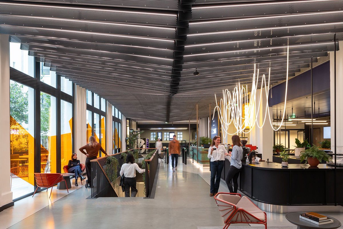 Archello's tweet image. STUDIOS Architecture designed Ledger’s Paris headquarters within a renovated Marais telephone exchange as a flexible, interior-led workplace. 
archello.com/project/106-le… 

#CircularInteriors #LowCarbonMaterials #WorkplaceDesign