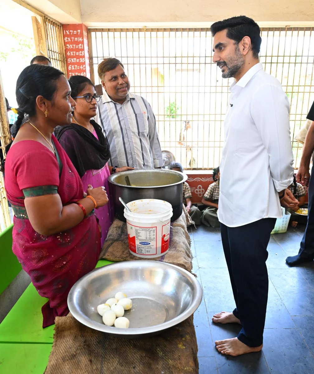 Nara Lokesh Updates tweet media