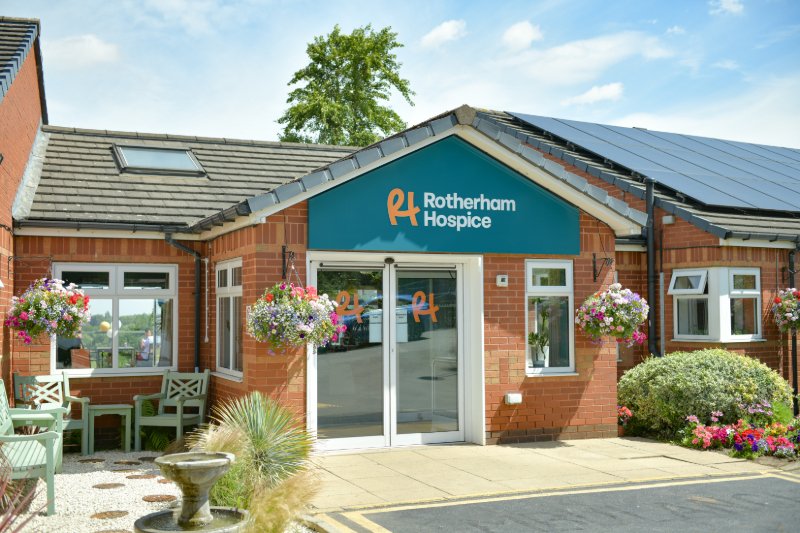 Tom Austen tweet media