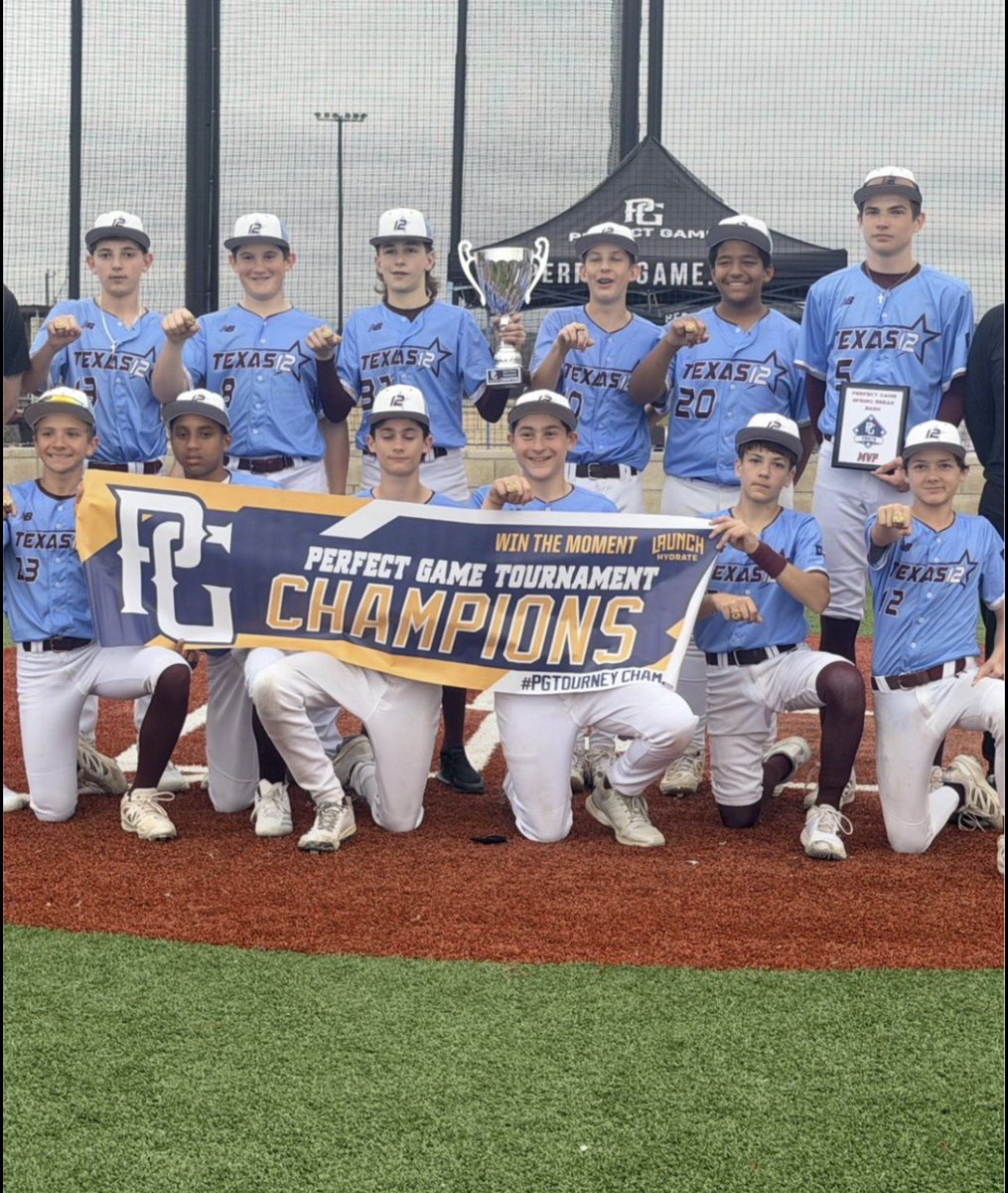 Texas Twelve tweet media