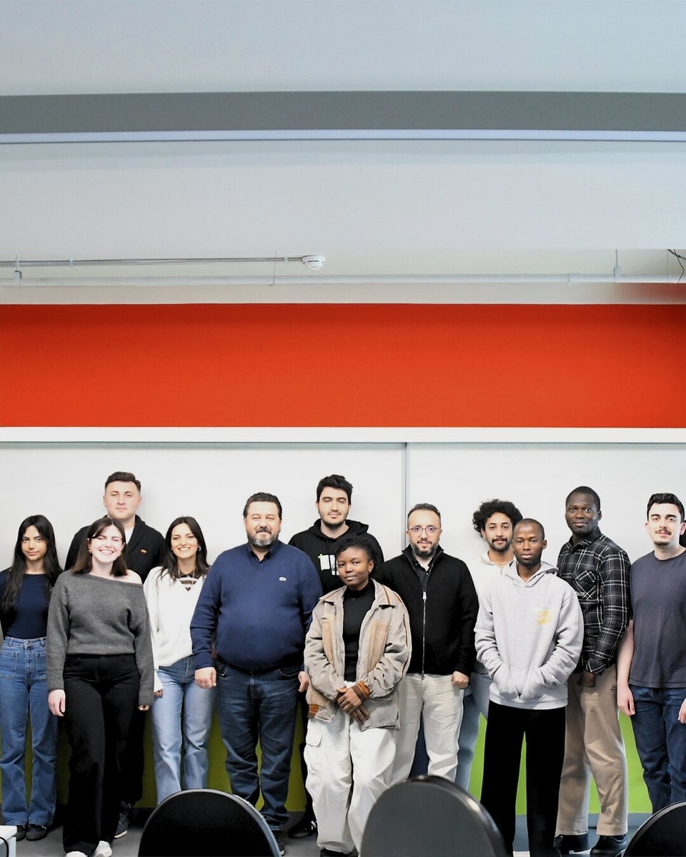 Altınbaş Üniversitesi tweet media