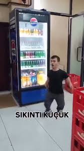 𝔻𝕖𝕒𝕕 tweet media