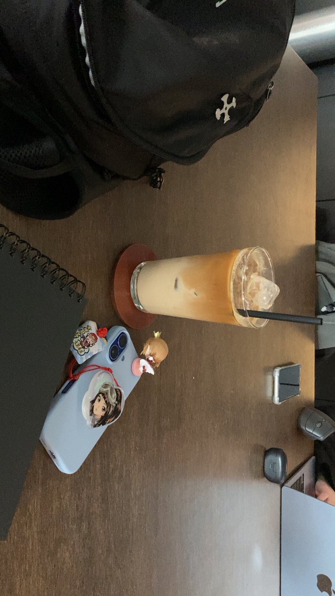 쭈만이 tweet media