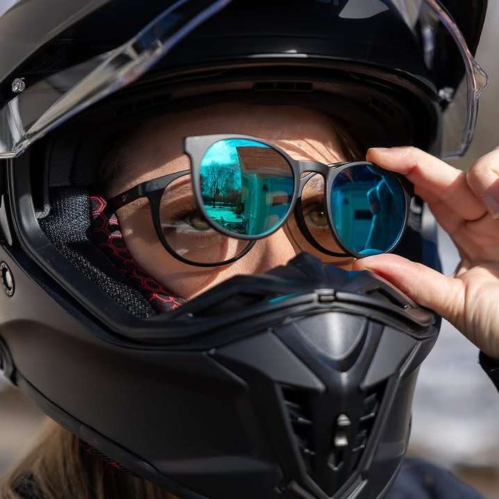 Flying Eyes Optics tweet media