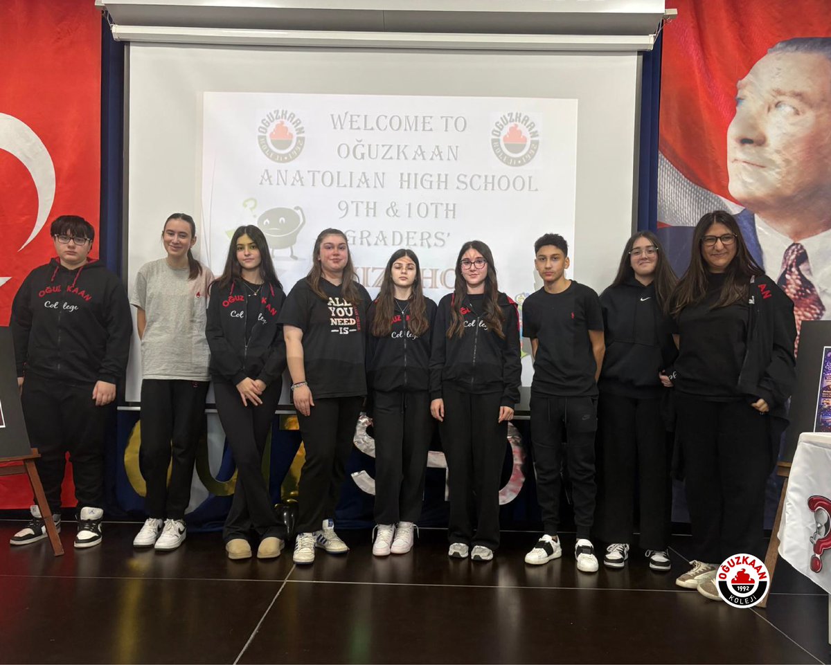 OguzkaanKoleji's tweet image. 🎤 ENGLISH QUIZ SHOW HEYECANI! 🇬🇧

9. ve 10. sınıf öğrencilerimizin katılımıyla gerçekleştirdiğimiz English Quiz Show etkinliğimizde bilgi, hız ve takım ruhu bir aradaydı! 🧠⚡
#EnglishQuizShow #LearningIsFun #Teamwork #SchoolLife #EnglishLearning