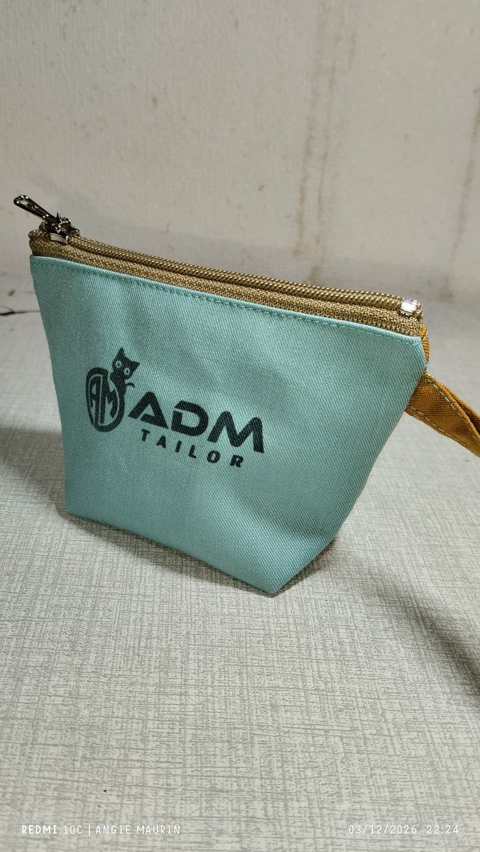 ng4182's tweet photo. Bonus spesial dari ADM Tailor 🎁
Terima kasih sudah mempercayakan jahitan Anda pada kami.

Mau jahit rapi &amp; berkualitas? ADM Tailor siap bantu ✂️

#admtailor #penjahit #indramayu https://t.co/7k9EpCrgbk