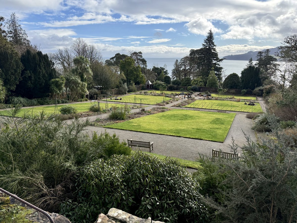 kilted_guide's tweet photo. #arran is a special visit. Love the #arrancheese shop, and #brodickcastle gardens. #tourguide @STGAguides #britainsbestguides https://t.co/TdaD7yrEJQ