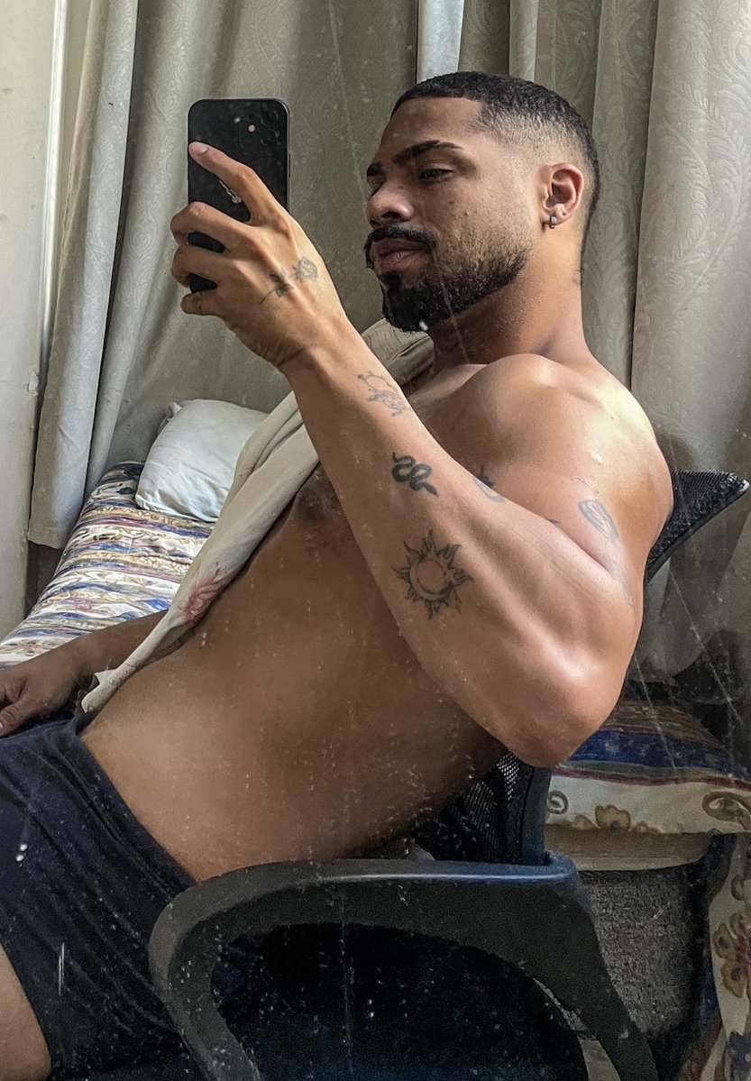 sexy dirty love - demi lovato