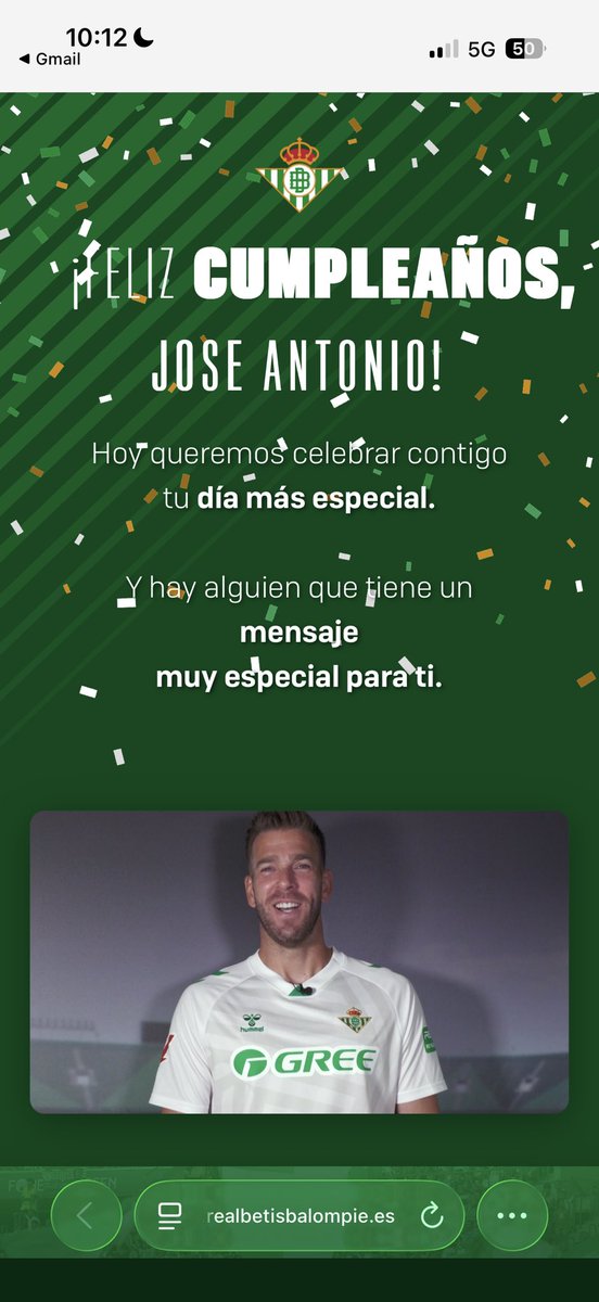 Pero a ver, <a href="/RealBetis/">Real Betis Balompié 🌴💚</a>, me estáis diciendo que de los 25 jugadores de primer equipo que hay, tenía que ser este?