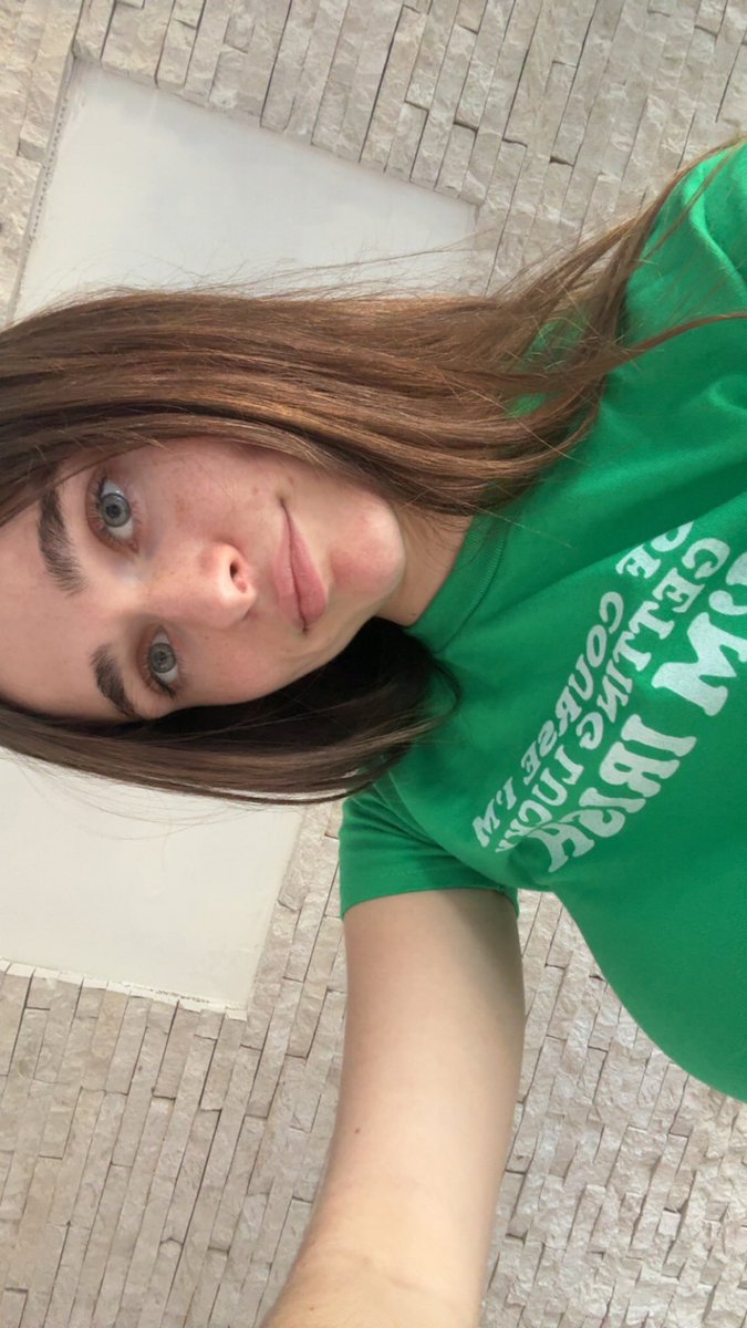 megnutt02's tweet photo. Kiss me I’m Irish 🍀✨ https://t.co/4v50qms0yN