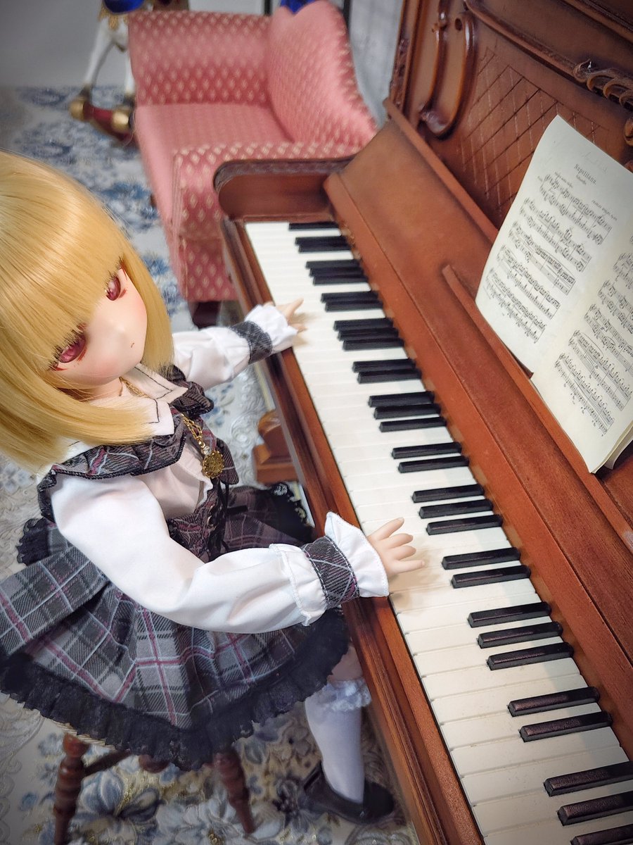 君に奏でるメロディ
#studio_Edelstein
#skyloops #ぴゆっ子