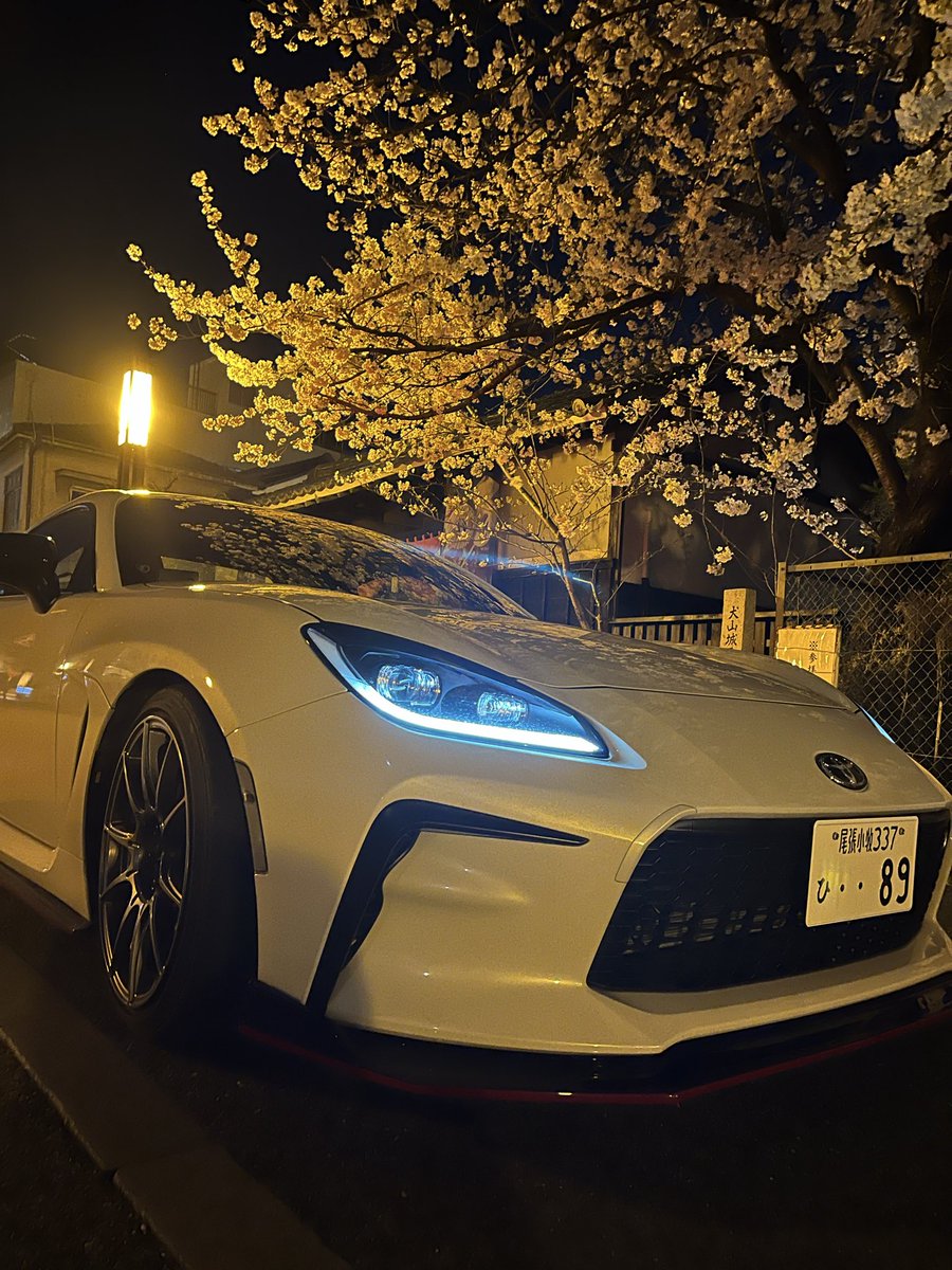 ひでジィ tweet media