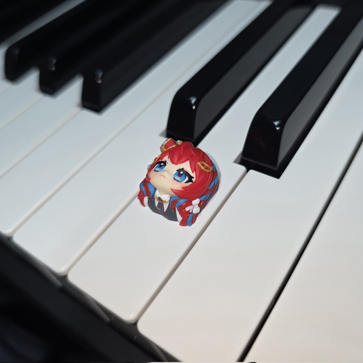 RED레드👑 tweet media