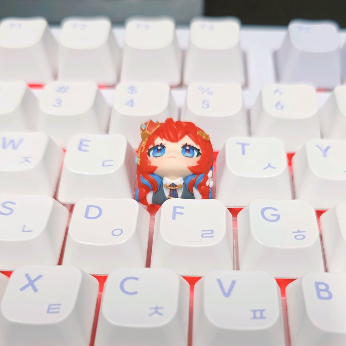 RED레드👑 tweet media