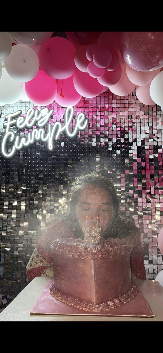 Adri Scocco tweet media