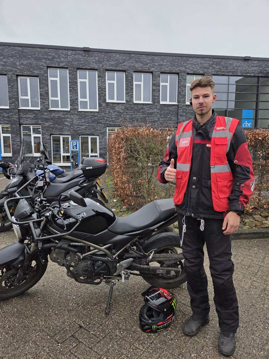 Rijschool Hendriks tweet media