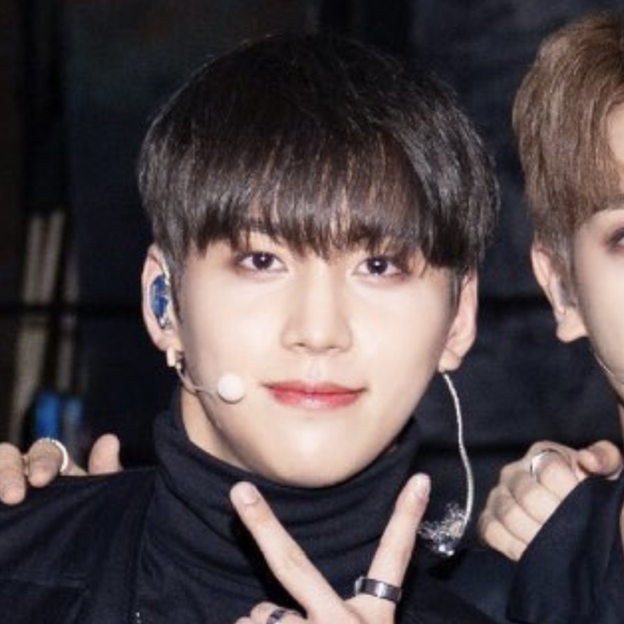 m_luvboy's tweet photo. [2019] プエクのグッコン
[2026] 7年ぶりSIXCのグクホン

楽しみでしかない￼￼🐰

2026.3.19 (木)18:00~

YouTubeチャンネル「キムヒチョルのチュカチュカチュ」にて公開予定👇
🔗 https://t.co/qMs29V0Ptc

Don’t miss SIXC (6 crazy)-they’re finally back together after seven years!!

#김국헌 https://t.co/bN49ZjtGoE
