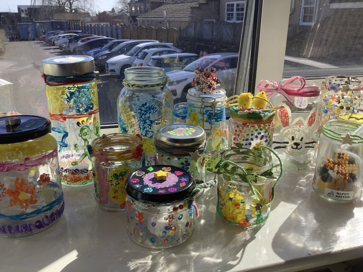 HT_OssettY34 tweet media