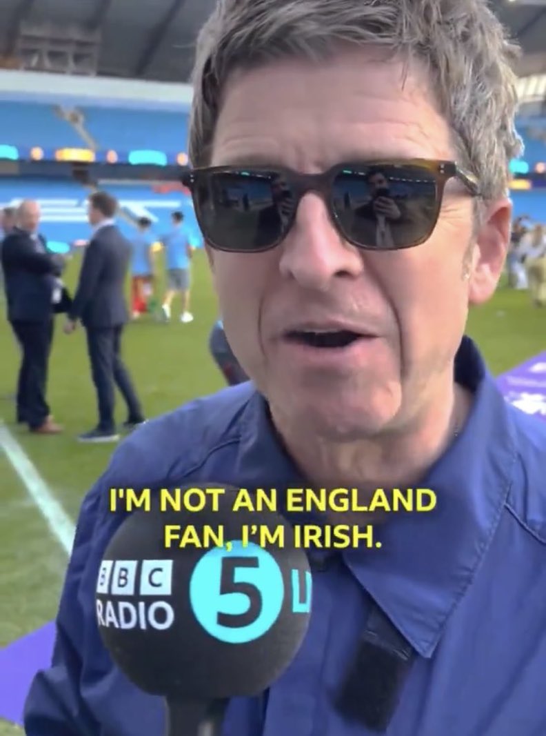 Oasis Mania tweet media