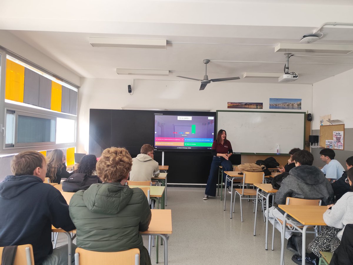 UNED DÉNIA tweet media