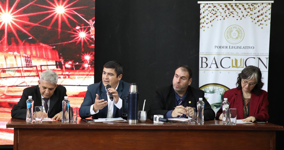 SenadoPy tweet media