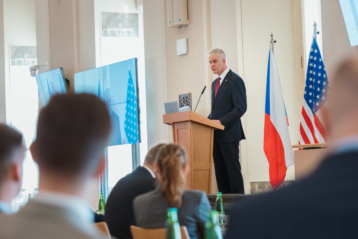 U.S. Embassy Prague 🇺🇸🇨🇿 tweet media