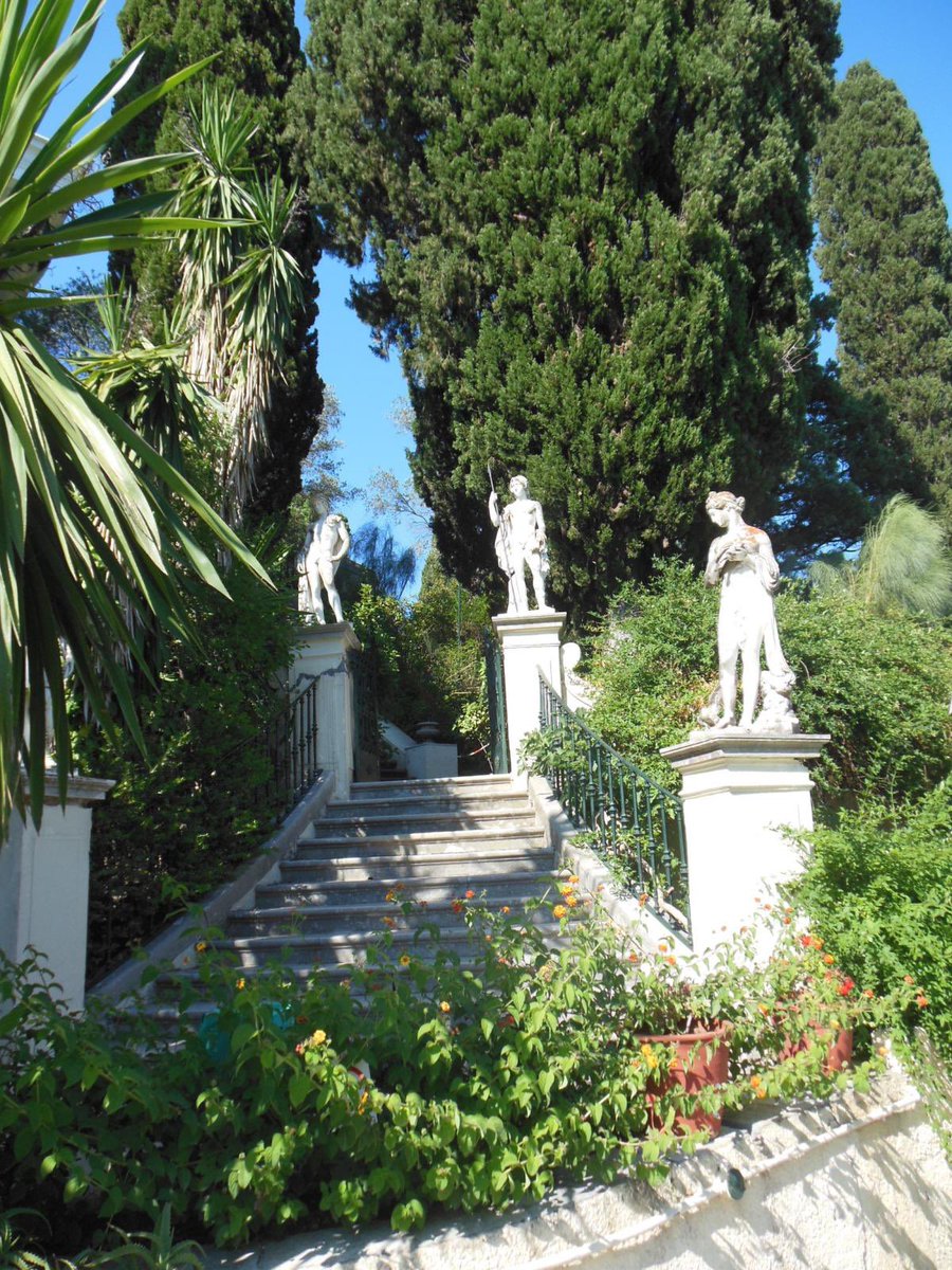 ᾶσχτ (âsht) tweet media