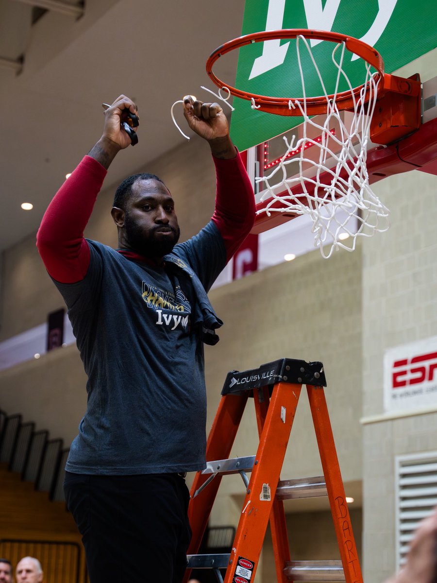 Penn Men's Basketball tweet media