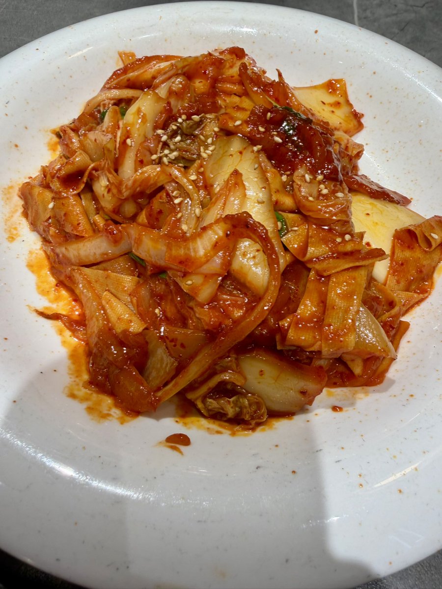 牛腩肉、辣炒筋皮、辣白菜炒干豆腐