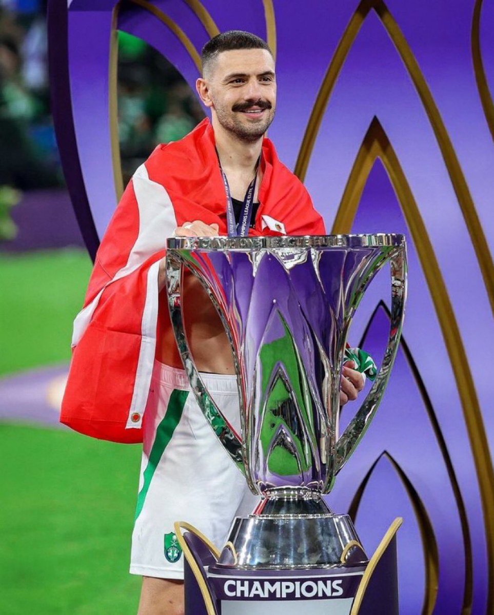 تالا النخبويه tweet media