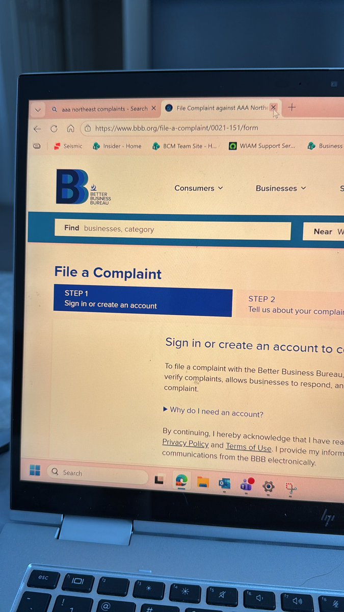 resilqween's tweet photo. @AAACares by far and above the most rude people working at their call center and they left me stranded. Next stop #bbb #scam and District Court! See you there! https://t.co/YNdRoOrdH4