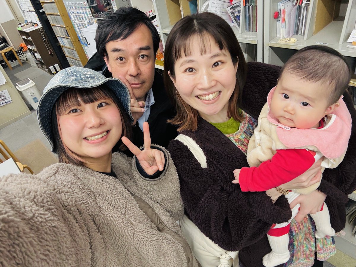 mimimi_basist's tweet photo. FMきしわだ『Music Effect』最終回
佐藤さんとあいりずむと一緒にラジオできて幸せでした！大盛感謝！

そして毎月のみんなのお便りやコメントよ！電波を通じて時間や話題を共有できるのが超楽しかった！本当にみんなありがと！大好き！
またラジオに関われるように頑張ろう！
その時まで待っててね❤️‍🔥 https://t.co/uSIFSfIGCu
