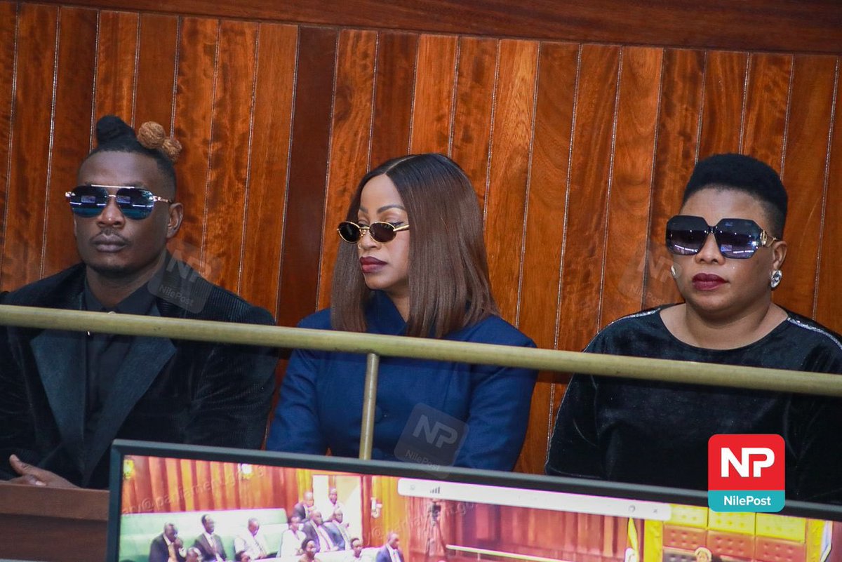 Demo Riley tweet media