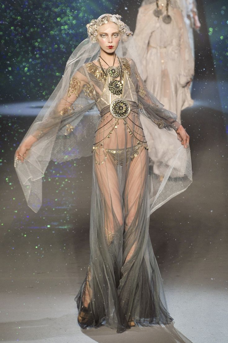 La Mode Unknown tweet media