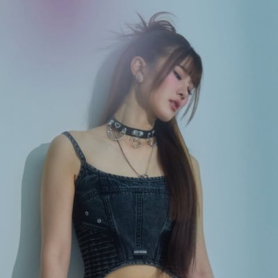 KaitlynJen18061's tweet image. when the blockchain is my confidant and the moon is my reward, I'm reminded that trust isn't just a virtue - it's a currency #cryptosovereign