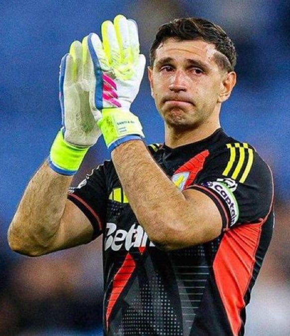 GODINISMO tweet media