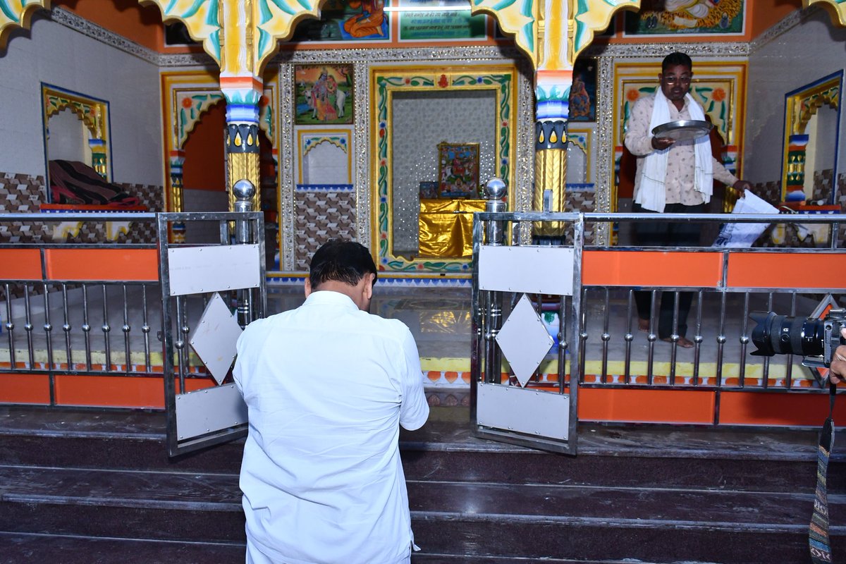 PramodBhayaINC's tweet image. 📍 ग्राम किशनपुरा - धन्यवाद यात्रा!

आपके प्रेम और समर्थन के लिए आभार!
#PramodBhaya #Anta #Mangrol