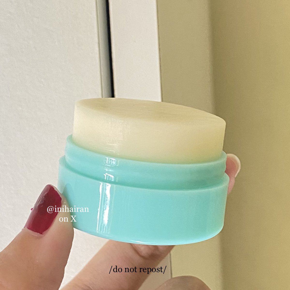 TAPI PERNAH GAK SIH KALIAN KEPIKIRAN “baby hair gue auto rapih” cuma karena produk ini…. 

PENYELAMAT buat hijabers juga woy 😭⤵️